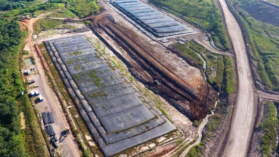 Image of tailings from above